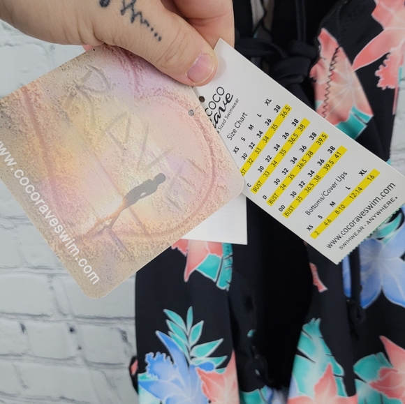 COCO RAVE | Bobbi Miami Spice floral print deep-V ruched scrunch ruffle swimsuit - Picture 4 of 7